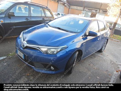 Toyota auris touring sports hybrid business -
