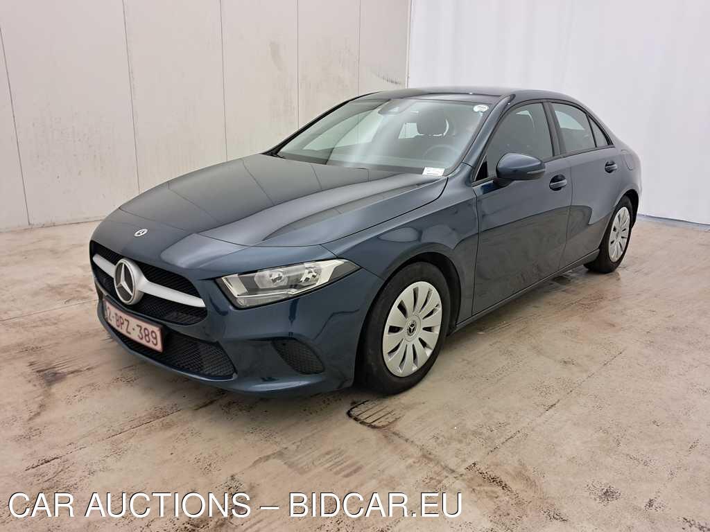 Mercedes A-Klasse A180 Limousine 1.3i 136pk/cv 4p, 2022
