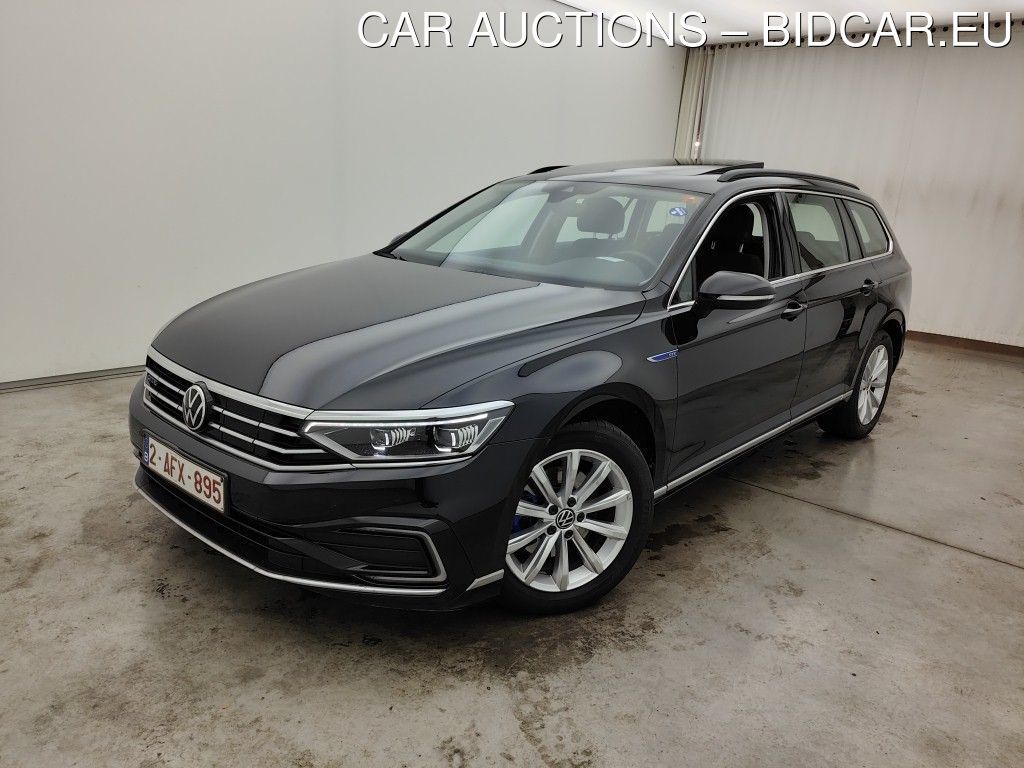 Volkswagen Passat-variant- 1.4 VARIANT 1.4 TSI DSG6 GTE BUSINESS 5D, 2021