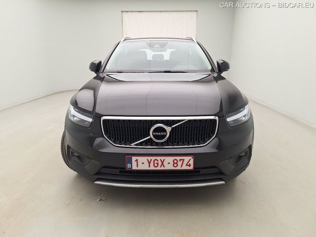 Volvo Xc40 2.0 17. VOLVO XC40 D3 MOMENTUM PRO 5D, 2020