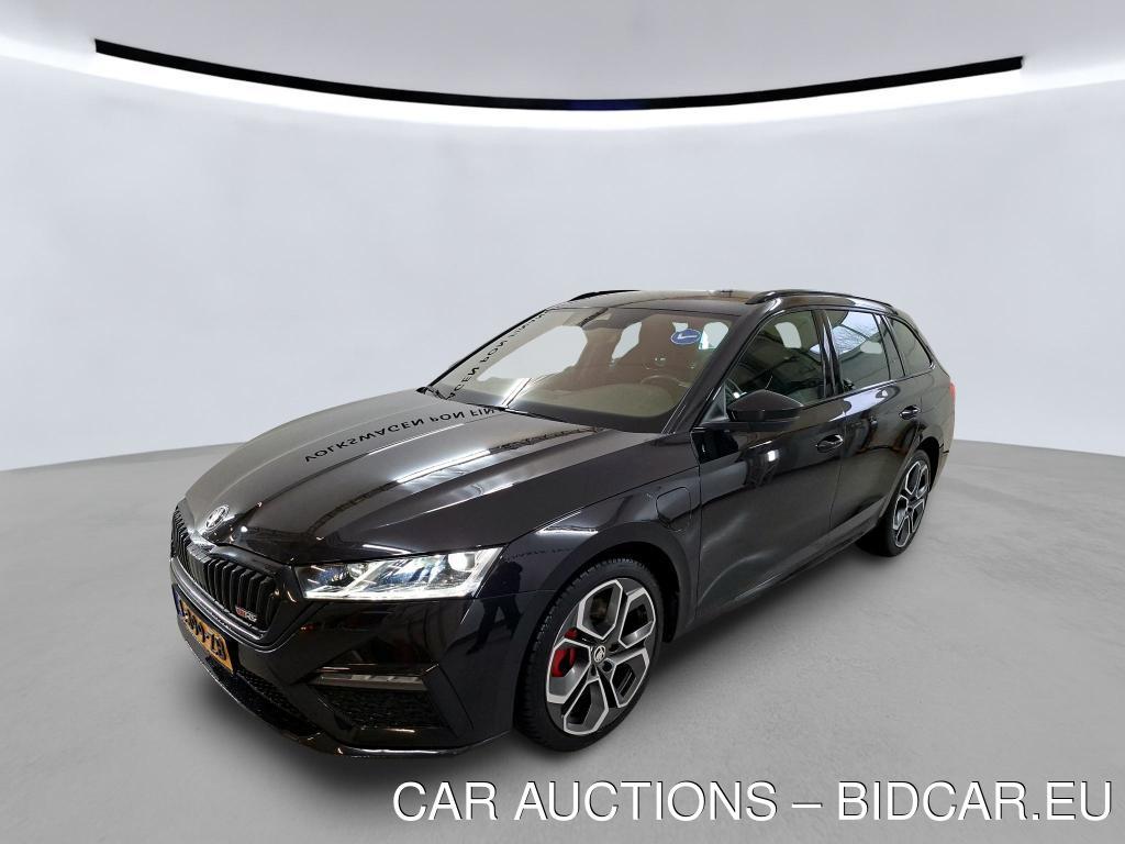 Skoda Octavia combi 1.3 1.4 TSI PHEV 245PK DSG RS IV BUSINESS TRAVEL, 2021