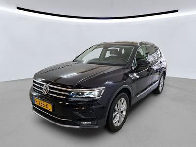 Volkswagen Tiguan all space 1.4 1.5 TSI 150PK DSG HIGHLINE EXECUTIVE WINTER LEER HAAK, 2020