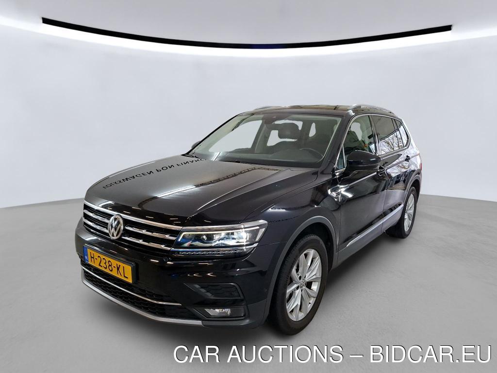 Volkswagen Tiguan all space 1.4 1.5 TSI 150PK DSG HIGHLINE EXECUTIVE WINTER LEER HAAK, 2020