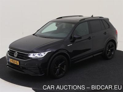 Volkswagen Tiguan 1.4 1.5 TSI 150PK DSG R-LINE BUSINESS+ PANO TREKHAAK, 2021
