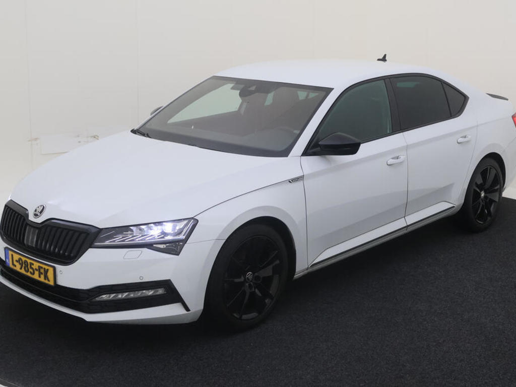 Skoda Superb 1.4 1.5 TSI 150PK DSG SPORTLINE BUSINESS COMFORT FUNCTIE, 2021