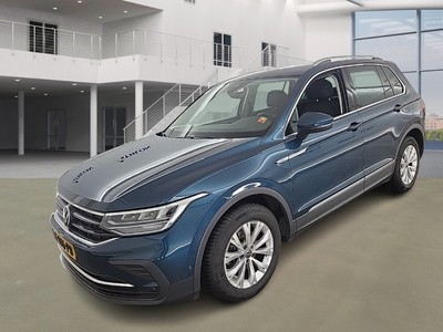 Volkswagen Tiguan 1.4 1.5 TSI LIFE, 2021