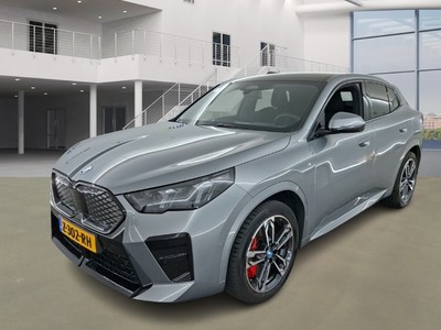 BMW Ix2 0.0 EDRIVE20 67 KWH, 2024