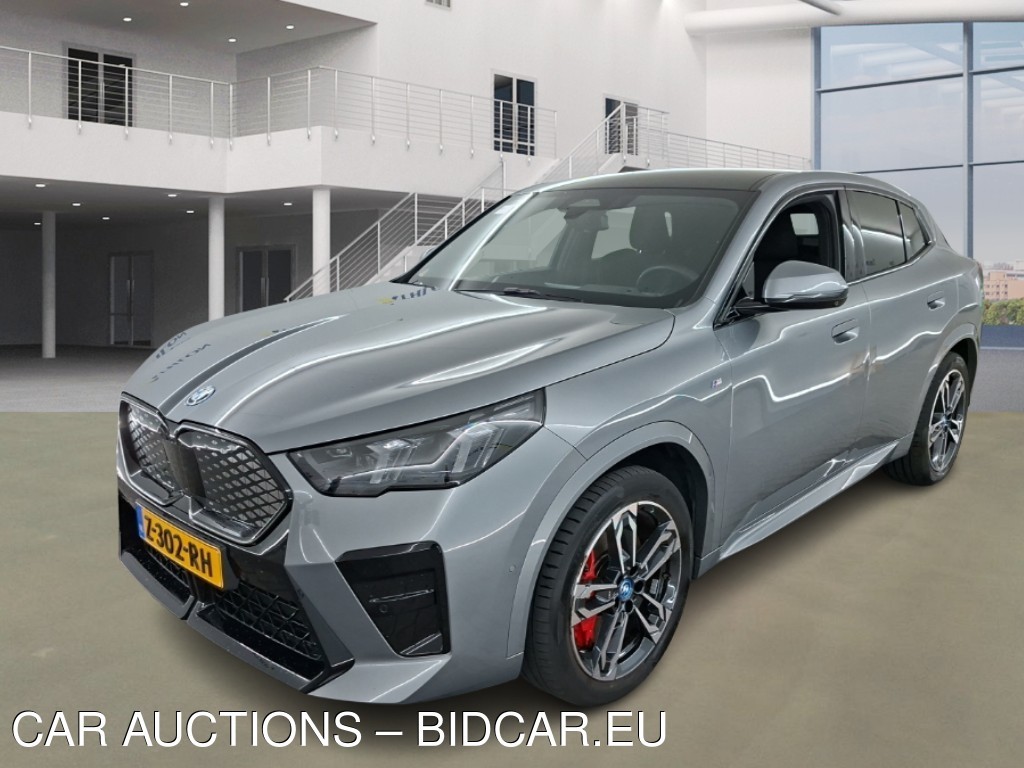 BMW Ix2 0.0 EDRIVE20 67 KWH, 2024