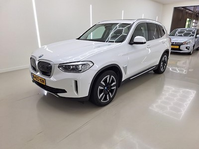 BMW Ix3 80kWh Executive 5d