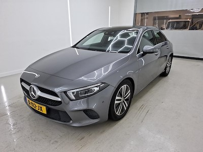 Mercedes-Benz A-klasse limousine A 180 7G-DCT Business Solution Luxury 4d