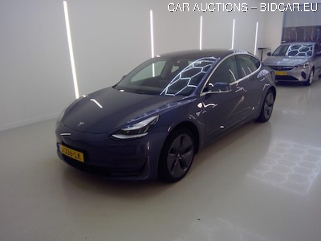 Tesla Model 3 Long Range Dual Motor AWD 4d