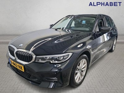 BMW 330 eA 215kW touring, 2021