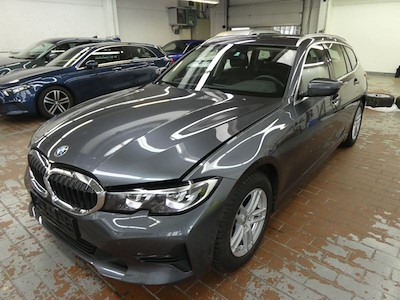BMW Series 3 2.0 318D TOURING ADVANTAGE