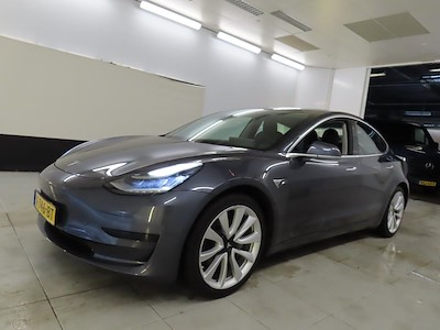 Tesla Model 3 Standard Range Plus RWD 4d