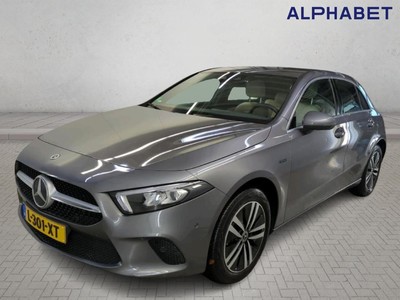 Mercedes-Benz A250 e 1.3 160kW Bus.Sol. Luxury Limited DCT, 2021