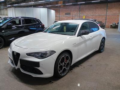 Alfa Romeo Giulia 2.0 2.0 TURBO 16V AT8-Q4, 2024