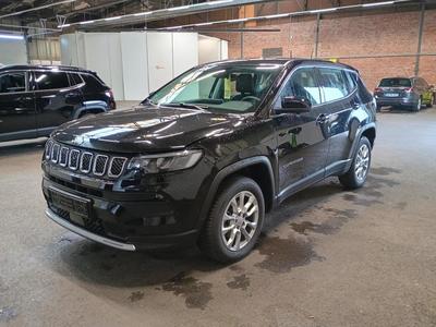 Jeep Compass 1.5 GSE T4 48V E-HYBRID AUTOMATIK Summit, 2024
