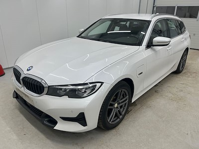 BMW Series 3 330e Sport Line Touring Auto UA!,