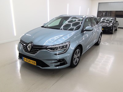 Renault Megane estate TCe 140 EDC Intens