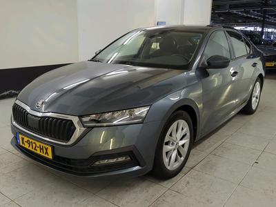 Skoda Octavia 0.9 1.0 TSI BUSINESS EDITION, 2021