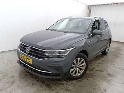 Volkswagen Tiguan-ax1 2.0 DIESEL - 2021 2.0 TDI 150 SCR LIFE BMT DSG 5D, 2021