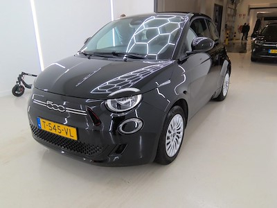 Fiat 500e 42kWh Urban 3d