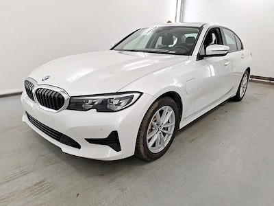 BMW 3 - 2019 330eA PHEV
