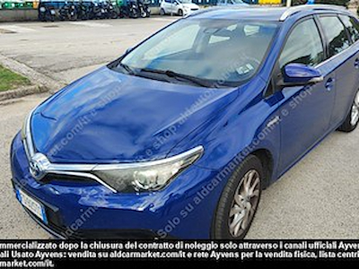 Toyota auris touring sports hybrid business -