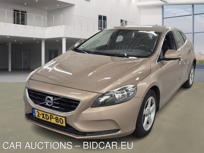 Volvo V40 1.9 2.0 D4 MOMENTUM BUSINESS, 2014