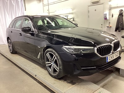 BMW 5-serie 530e xDrive Touring Connected Drag