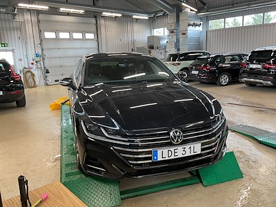 Volkswagen ARTEON SB TDI 200 4M R-Line Drag Varmare Cockpit