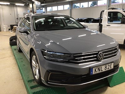 Volkswagen PASSAT GTE DSG 218hk