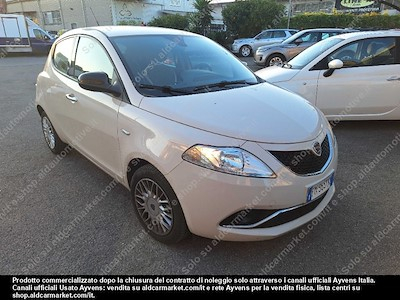 Lancia ypsilon 1.3 multijet 95cv startstop -