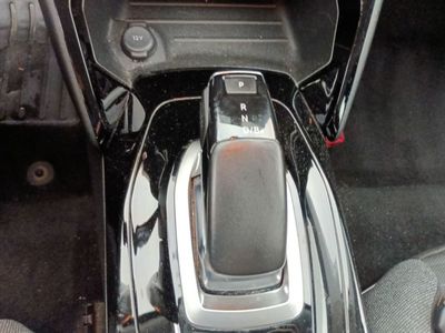 Peugeot 2008-p1 0.0 50 KWH ACTIVE 5D, 2021