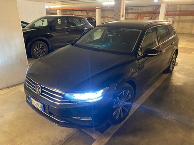 Volkswagen Passat Var. 2.0TDI SCR EVO 110kW Business DSG, 2022