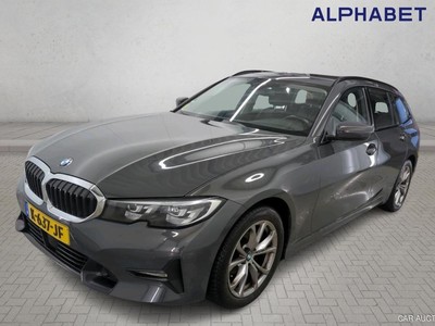 BMW 318 dA 110kW MH Corporate Executive touring, 2021