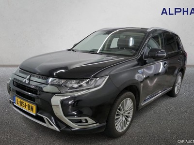 Mitsubishi Outlander (outgoing) PHEV 2.4 165kW 4WD Intense CVT, 2021