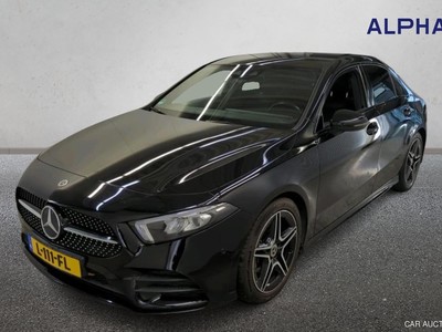 Mercedes-Benz A180 1.3 100kW Business Solution AMG sedan DCT, 2021