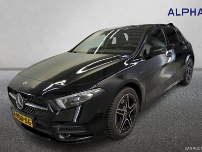 Mercedes-Benz A250 e 1.3 160kW Bus.Sol. AMG Limited DCT, 2021