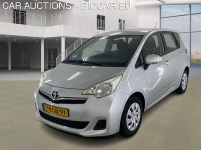 Toyota Verso-s 1.3 1.3 VVT-I COMFORT, 2013