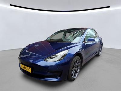 Tesla Model 3 0.0 STANDARD PLUS RWD BLACK&WHITE, 2020