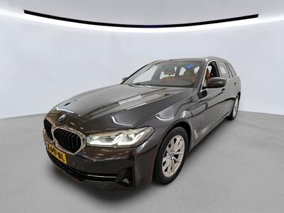 BMW 5-SERIE TOURING 1.9 520I 184PK HIGH EXECUTIVE PANO MEDIA PACK PARKING, 2020