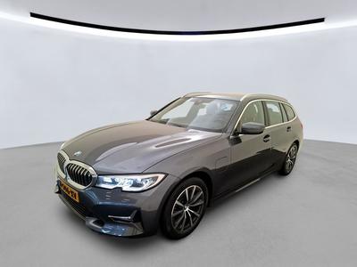 BMW 3-SERIE TOURING 1.9 320E 204PK AUT BUSINESS EDITION PLUS LUXURY LINE HAAK, 2022