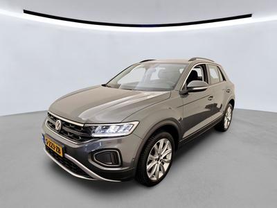 Volkswagen T-roc 1.4 1.5 TSI 150PK DSG LIFE MULTIMEDIA TREKHAAK, 2023