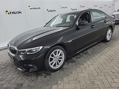 BMW 3 SERIE SEDAN 2.0 320E BUSINESS EDITION PLUS 4D 150KW, 2022