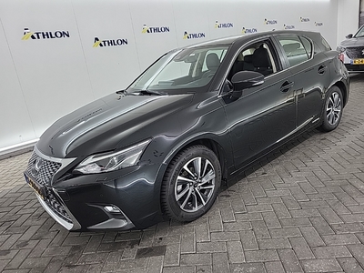 Lexus Ct 200h 1.8 200H HYBRID ULTIMATE EDITION 5D 100KW, 2020