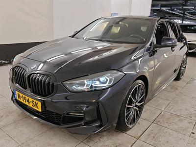 BMW 1-SERIE 1.4 118I HIGH EXECUTIVE, 2021