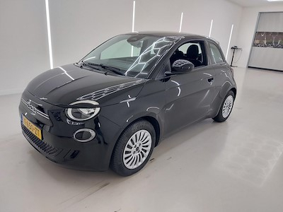 Fiat 500e 42kWh Urban 3d