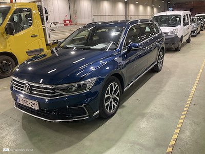 Volkswagen Passat 1.4 TSI MSQ VARIANT GTE BUSINESS