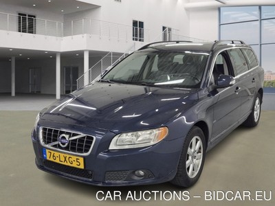 Volvo V70 1.9 2.0T MOMENTUM, 2010